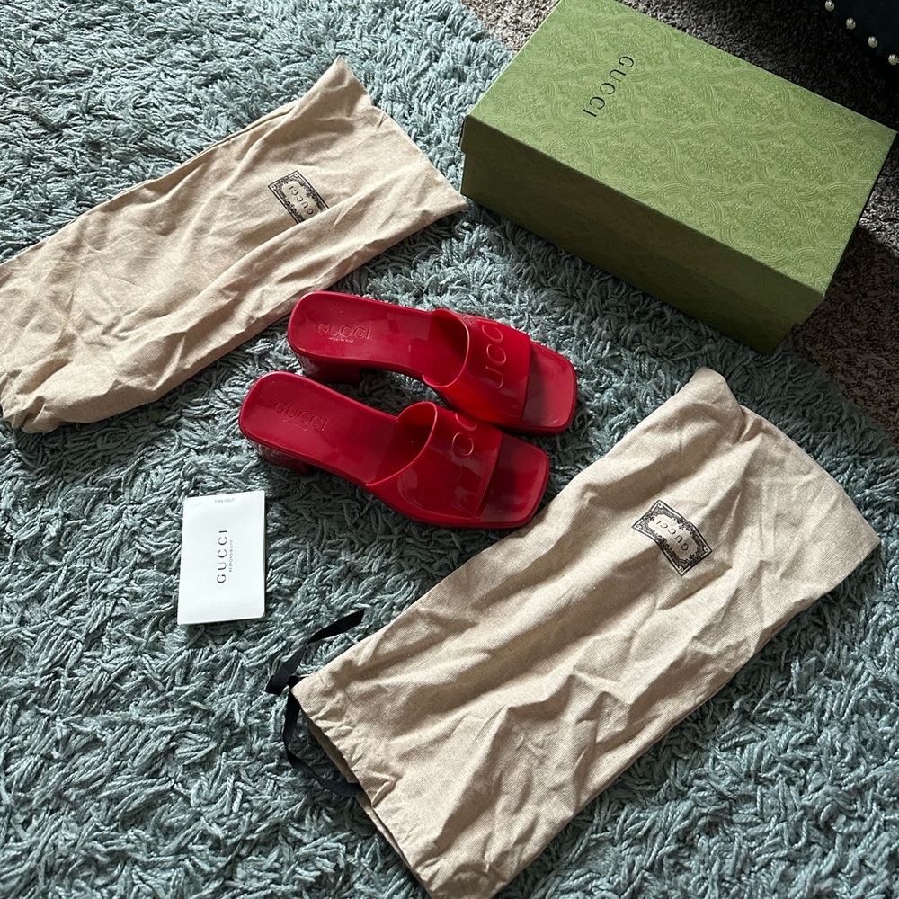 Gucci open toe mules